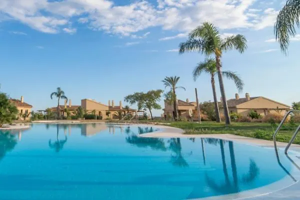 Sea And Mountain View Apartment With 4 Pools Estepona